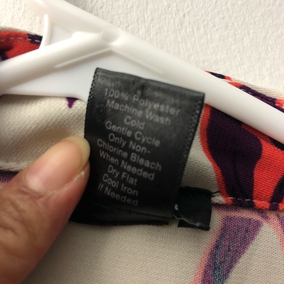 Ann Taylor orange leaf print top - Picture 5 of 5